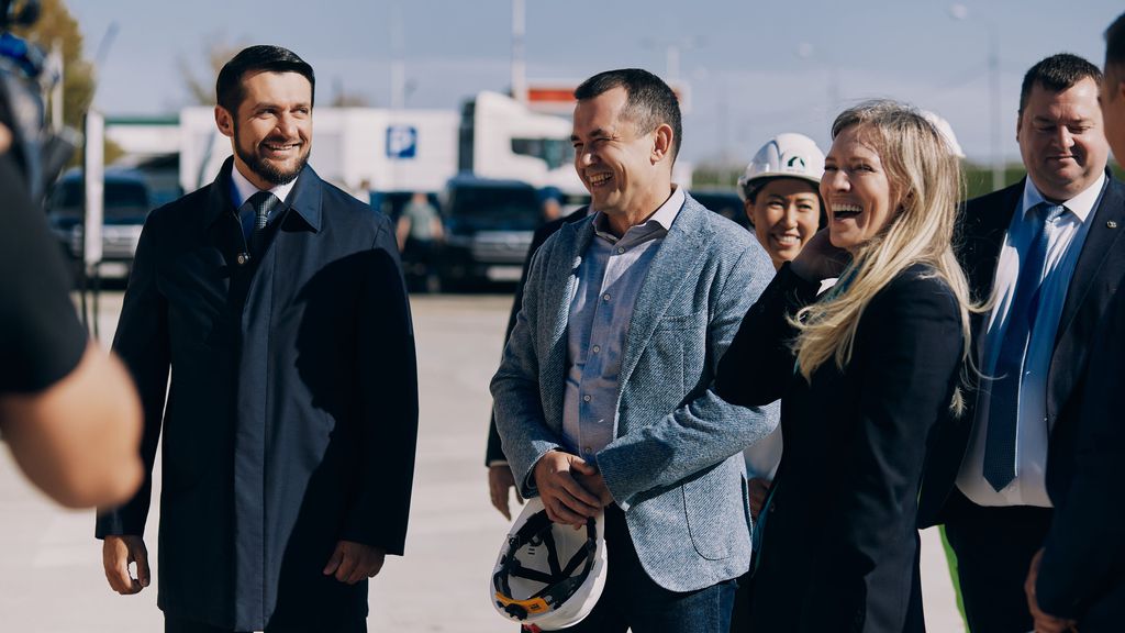 Важный день на площадке Карлуу